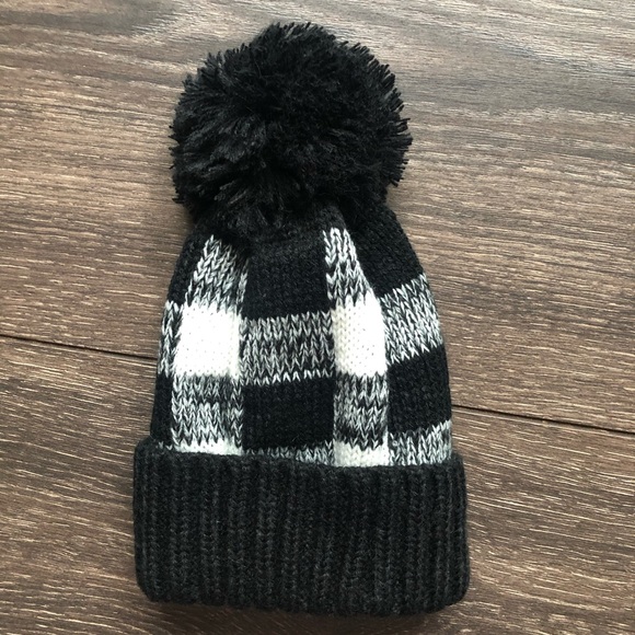 Boutique Mommy and Me Plaid Winter Hat Set - Picture 3 of 3